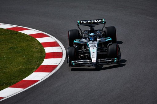 Russell vince in Canada su Verstappen e Antonelli, Leclerc 5°