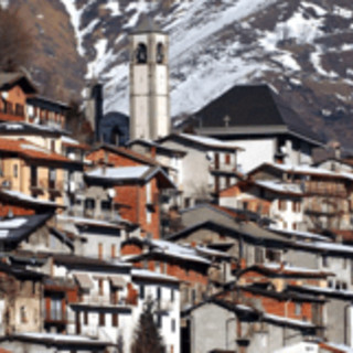Il sindaco di Cavargna: "Siamo il Comune più povero d'Italia ma si vive da Dio" Il sindaco di Cavargna: "Siamo il Comune più povero d'Italia ma si vive da Dio"