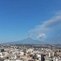 Etna, cenere sull'aeroporto di Catania e nuove limitazioni: 12 arrivi ogni ora fino alle 18