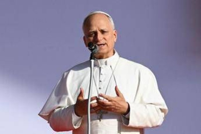 Papa Leone, pneumologo: "Nodulo polmonare circoscritto operabile, spesso intervento è risolutivo" Papa Leone, pneumologo: "Nodulo polmonare circoscritto operabile, spesso intervento è risolutivo"