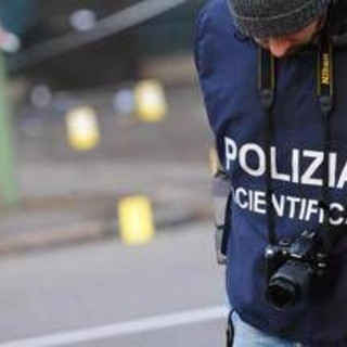 Livorno, 56enne ucciso a coltellate nel centro città Livorno, 56enne ucciso a coltellate nel centro città