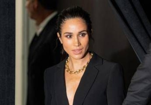 Meghan Markle torna a recitare, la duchessa già sul set per 'Close Personal Friends'