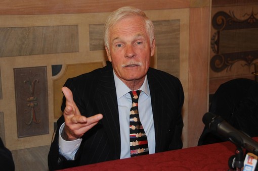 E’ morto il fondatore della Cnn Ted Turner, aveva 87 anni