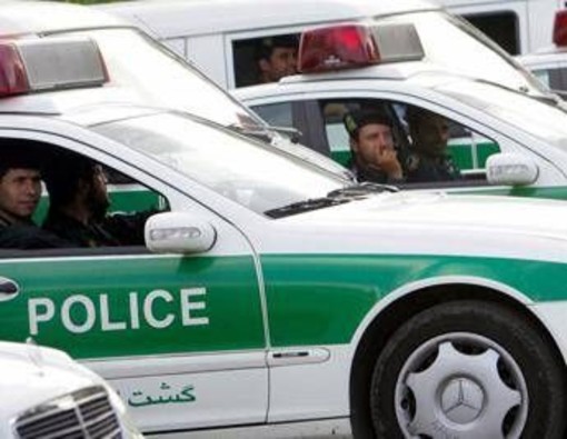 Iran, attacco terroristico a edificio giudiziario nel sud-est: almeno 8 vittime Iran, attacco terroristico a edificio giudiziario nel sud-est: almeno 8 vittime