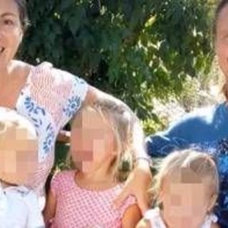 Famiglia nel bosco, primo weekend a casa per i bimbi. Pillon: "Strafelici ma per loro è molto faticoso" Famiglia nel bosco, primo weekend a casa per i bimbi. Pillon: "Strafelici ma per loro è molto faticoso"