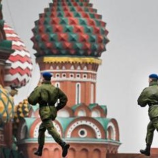 Ucraina, allarme intelligence: Russia vuole uccidere dirigenti aziende difesa europee