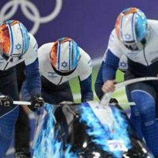 Milano Cortina, Israele si ritira dal bob: la squadra 'bara' con una sostituzione irregolare Milano Cortina, Israele si ritira dal bob: la squadra 'bara' con una sostituzione irregolare