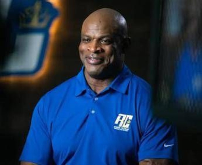 Ronnie Coleman ricoverato, la leggenda del body building "in condizioni complesse" Ronnie Coleman ricoverato, la leggenda del body building "in condizioni complesse"