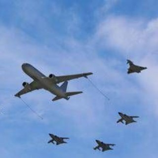 Russia avverte la Nato: "Pronti a difendere Kaliningrad con intero arsenale, rischio di confronto militare diretto" Russia avverte la Nato: "Pronti a difendere Kaliningrad con intero arsenale, rischio di confronto militare diretto"