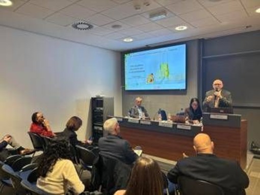 Alimentazione, Sigep: da Unione italiana olio di palma sostenibile position paper per chiarire miti e realtà Alimentazione, Sigep: da Unione italiana olio di palma sostenibile position paper per chiarire miti e realtà