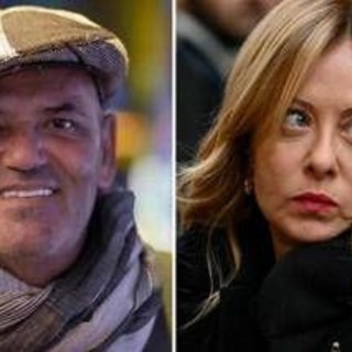 Professore sospeso dopo il post contro la figlia di Meloni, nuovo tentativo di suicidio: è grave Professore sospeso dopo il post contro la figlia di Meloni, nuovo tentativo di suicidio: è grave
