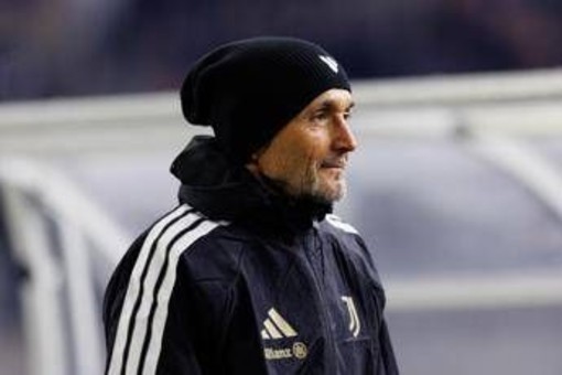 Spalletti 'promuove' Douglas Luiz: "Sono soddisfatto, può restare" Spalletti 'promuove' Douglas Luiz: "Sono soddisfatto, può restare"