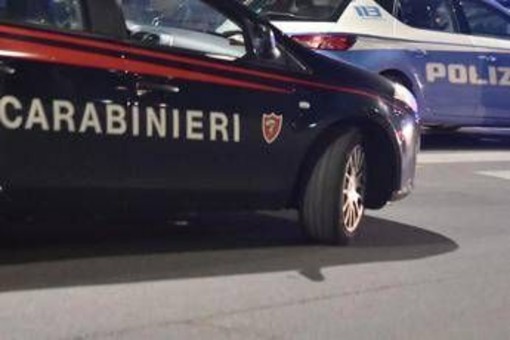 Prato, omicidio nella Chinatown: uomo ucciso a colpi di pistola e dato alle fiamme Prato, omicidio nella Chinatown: uomo ucciso a colpi di pistola e dato alle fiamme