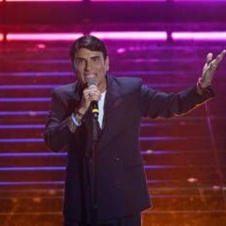 Eurovision, Sal Da Vinci dice 'Per sempre sì' e deve spostare il tour negli Usa