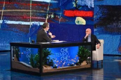 Alonso Signorini a Che tempo che fa: "Ho fatto coming out con il cardinal Martini"