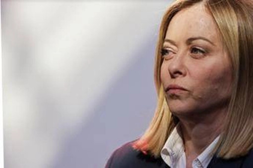 Dazi, Financial Times: &quot;Pressing su Meloni, deve scegliere da che parte stare&quot;