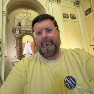 "Mi portano in carcere perché scrivo su Facebook": la denuncia di Mario Adinolfi "Mi portano in carcere perché scrivo su Facebook": la denuncia di Mario Adinolfi