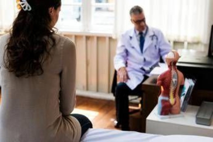 Anca dolorosa, cos’è e sintomi: quando serve la protesi Anca dolorosa, cos’è e sintomi: quando serve la protesi