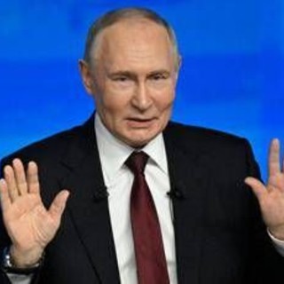 Ucraina-Russia, Putin: "Voglio la pace, Kiev rifiuta accordo". Usa: "Potremmo non avere intesa" Ucraina-Russia, Putin: "Voglio la pace, Kiev rifiuta accordo". Usa: "Potremmo non avere intesa"