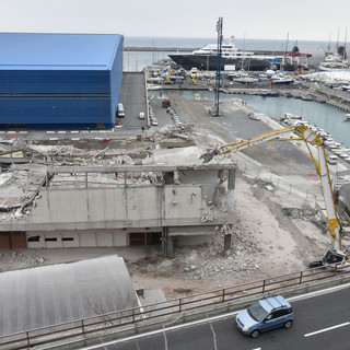 Waterfront di levante, il ministero blocca la costruzione del canale, critiche da M5S e Dello Strologo, Piciocchi: &quot;L'opera va avanti&quot;