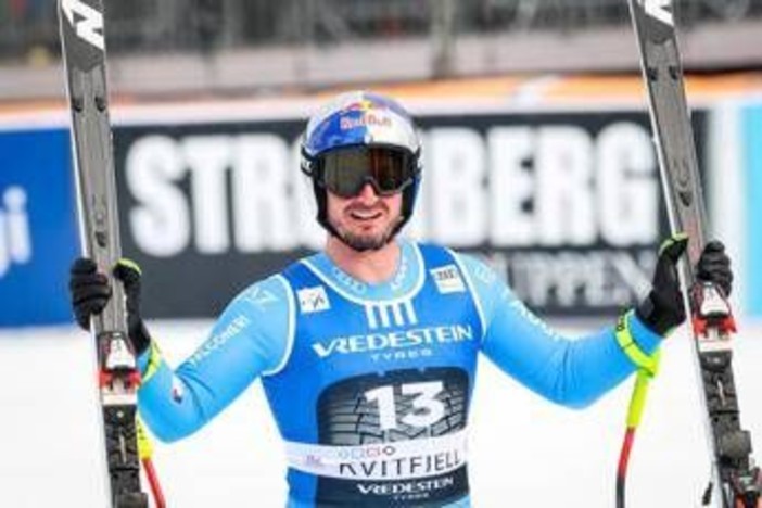 Paris vince il SuperG di Lillehammer, un altro trionfo del campione azzurro Paris vince il SuperG di Lillehammer, un altro trionfo del campione azzurro