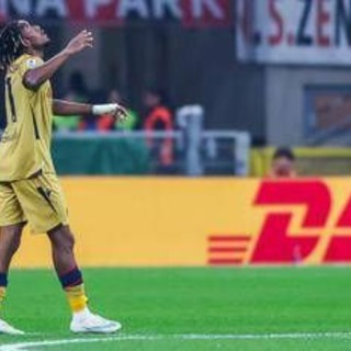 Mbangula show a San Siro: tripletta e risposta a Cissé, il Bologna ribalta il Milan Mbangula show a San Siro: tripletta e risposta a Cissé, il Bologna ribalta il Milan