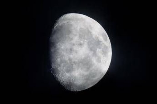 Superluna del Castoro, stasera il cielo si illumina: ecco dove e quando vederla Superluna del Castoro, stasera il cielo si illumina: ecco dove e quando vederla