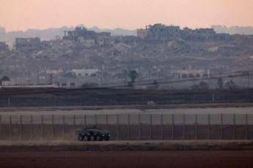 Gaza, &quot;tank Israele sparano contro tende sfollati a Gaza: morte 12 persone&quot;