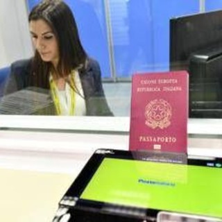 Il passaporto si può richiedere in 7.500 uffici postali in tutta Italia
