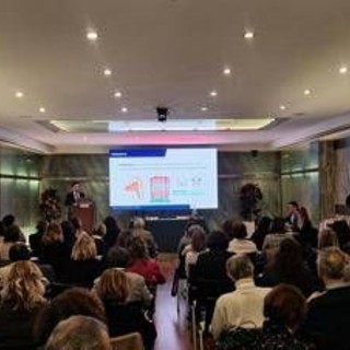 Salute: irregolarità mestruale, Pcos e sindrome metabolica, a Roma focus su adolescenti Salute: irregolarità mestruale, Pcos e sindrome metabolica, a Roma focus su adolescenti