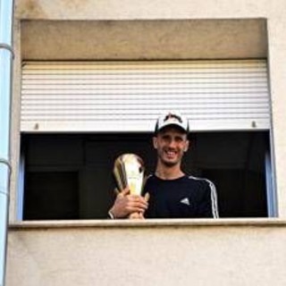 Polonara torna a casa dopo il primo ciclo di cure per la leucemia Polonara torna a casa dopo il primo ciclo di cure per la leucemia