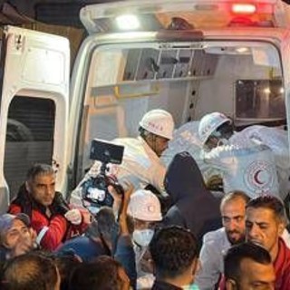 Ambulanze colpite a Gaza, Idf ammette: &quot;Avevano luci d'emergenza accese&quot;