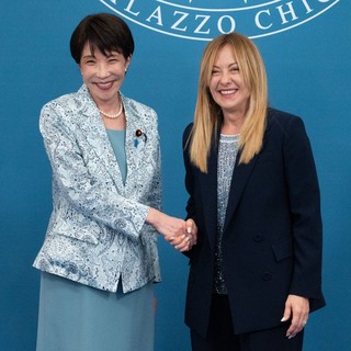 Italia-Giappone, Meloni vede Takaichi “Insieme futuro di sicurezza e prosperità”