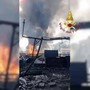 &quot;L'esplosione e l'auto in fiamme, così abbiamo salvato un uomo&quot;: l'intervento dei carabinieri a Roma