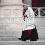 Funerali Papa Francesco, chi è Giovanni Battista Re: il cardinale celebra le esequie