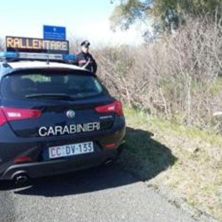 Scontro tra due auto nel Maceratese, due morti