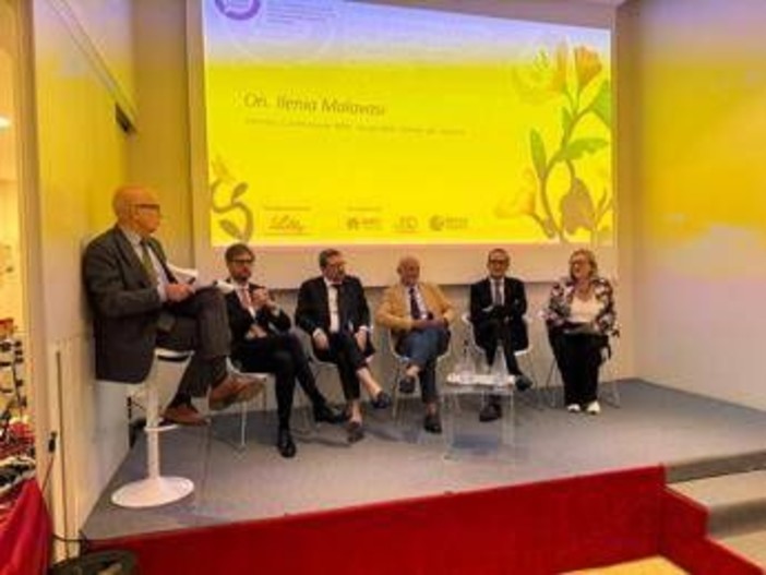 Malattie croniche intestinali, torna campagna 'Voci di pancia' Malattie croniche intestinali, torna campagna 'Voci di pancia'