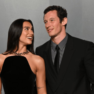 Dua Lipa si è sposata, il matrimonio a Londra con Callum Turner: al via il big party a Palermo