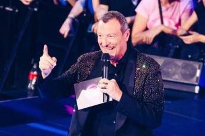 Amici 25, è caccia al nome del quarto giudice e spunta l'ipotesi Amadeus