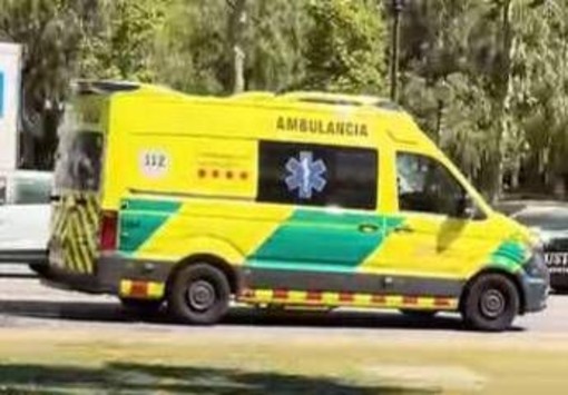 Spagna, bus precipita per 20 metri: 41 feriti, la metà sono gravi Spagna, bus precipita per 20 metri: 41 feriti, la metà sono gravi