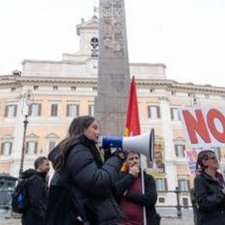 Roma, oggi manifestazione per lo stop alla guerra e il no al Referendum