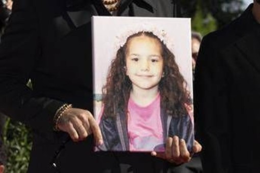 Uccisa con la famiglia a Gaza, Idf annuncia inchiesta sulla morte della piccola Hind Rajab Uccisa con la famiglia a Gaza, Idf annuncia inchiesta sulla morte della piccola Hind Rajab