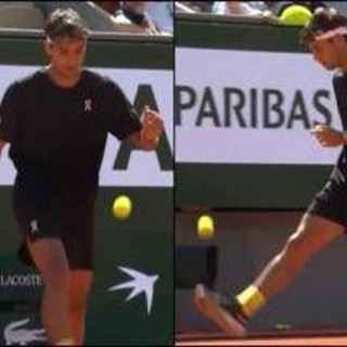 Cobolli show al Roland Garros: la serie infinita di palleggi 'incanta' Parigi