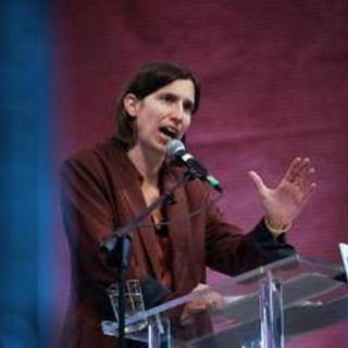 Schlein, attacco choc della consigliera Lega con frase su Modena. Meloni: "Parole inaccettabili"
