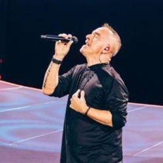 Eros Ramazzotti conquista San Siro con Giorgia, Max Pezzali e Elisa