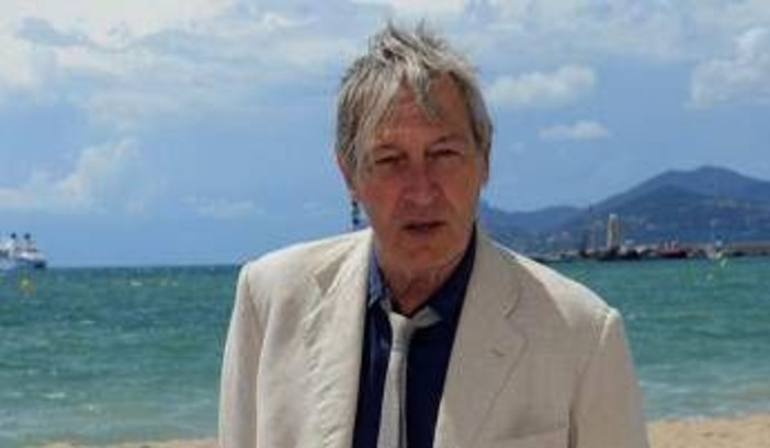 È morto Carlo Cecchi, attore che ha segnato il teatro d'autore È morto Carlo Cecchi, attore che ha segnato il teatro d'autore