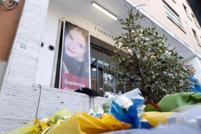Femminicidio Ilaria Sula, il coltello in casa dell'ex: il ruolo dei genitori di Mark Samson