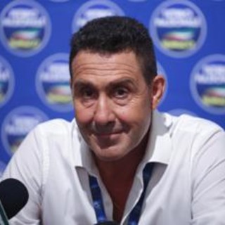 Vannacci: "Femminicidio non esiste". E sui migranti: "Soglia stranieri al 4%"
