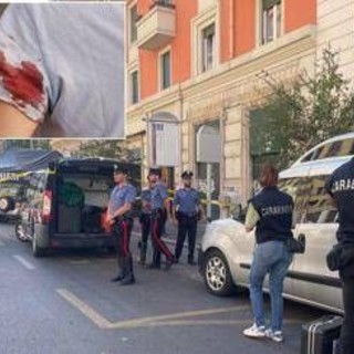 Spari a Roma, donna ferita a Prati: l'arma potrebbe essere un fucile, colpi da oltre dieci metri