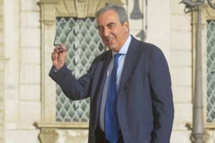 Gasparri: "Campo largo? Diviso anche in Senato sulla missione internazionale per l'Ucraina" Gasparri: "Campo largo? Diviso anche in Senato sulla missione internazionale per l'Ucraina"